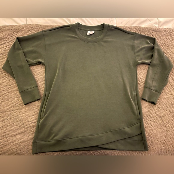 Sage Collective Long Sleeve Modal Blend Sweater Pullover Medium Green Pockets - Picture 1 of 8